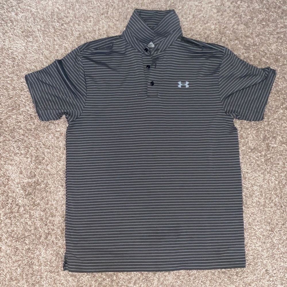 Medium Under armour shirt